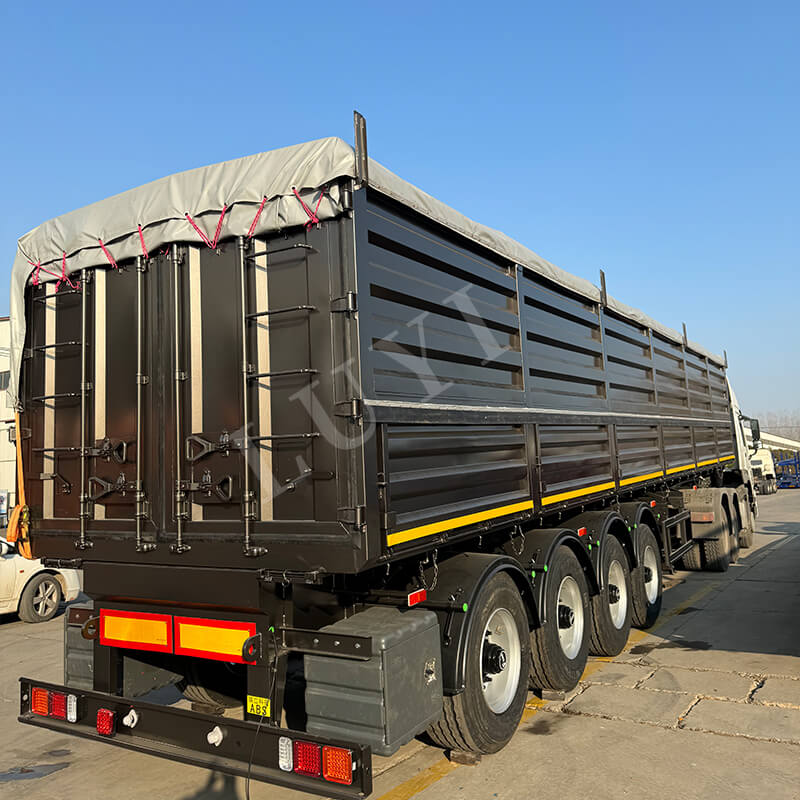 Az igények pontos kielégítése: Luyi 4 tengelyes 80 tonnás billenő félpótkocsi Guyanába megy