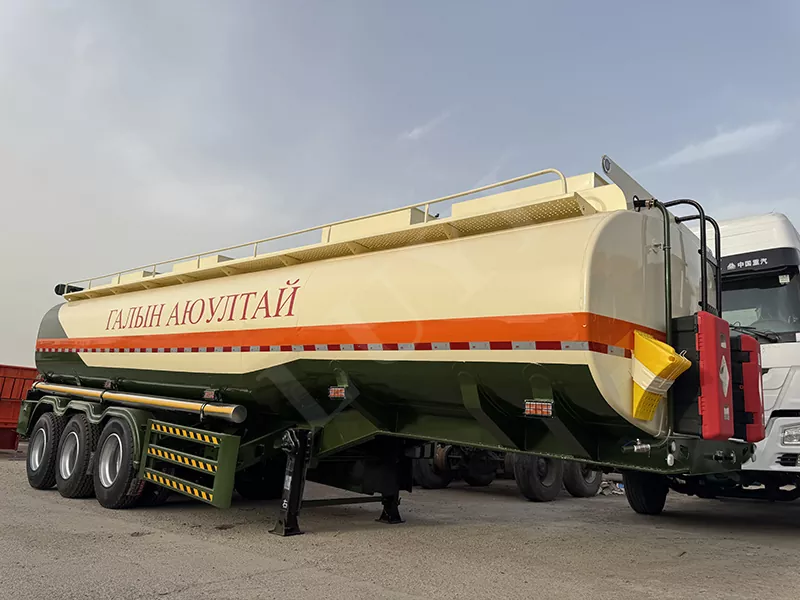 35000 liter 3 tengelyes olaj benzin tartályhajó acél pótkocsi