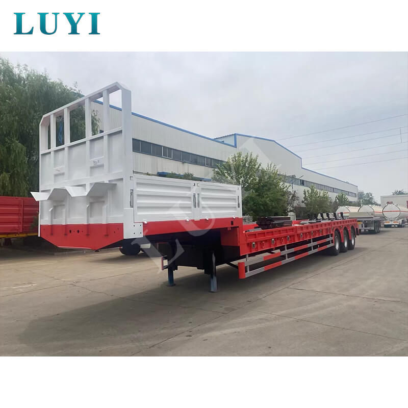 A bolíviai kereskedők megvizsgálják a LUYI 40 láb hosszú síkágyas pótkocsi projektjét a nemzetközi együttműködés elmélyítése érdekében