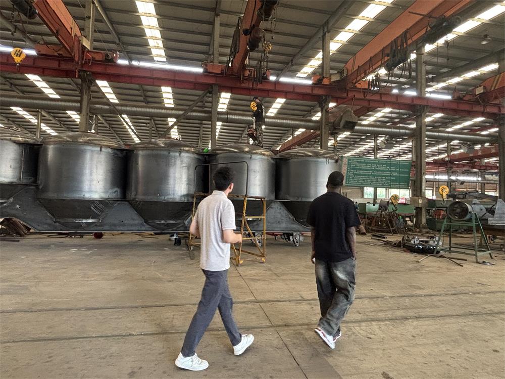 Hogyan választotta egy zimbabwei logisztikai ügyfél a Luyi Auto egyedi oldalfalas pótkocsiit a határokon átnyúló mezőgazdasági és ömlesztett áruszállításhoz Hogyan választotta egy zimbabwei logisztikai ügyfél a Luyi Auto egyedi oldalfalas pótkocsiit a határokon átnyúló mezőgazdasági és ömlesztett áruszállításhoz