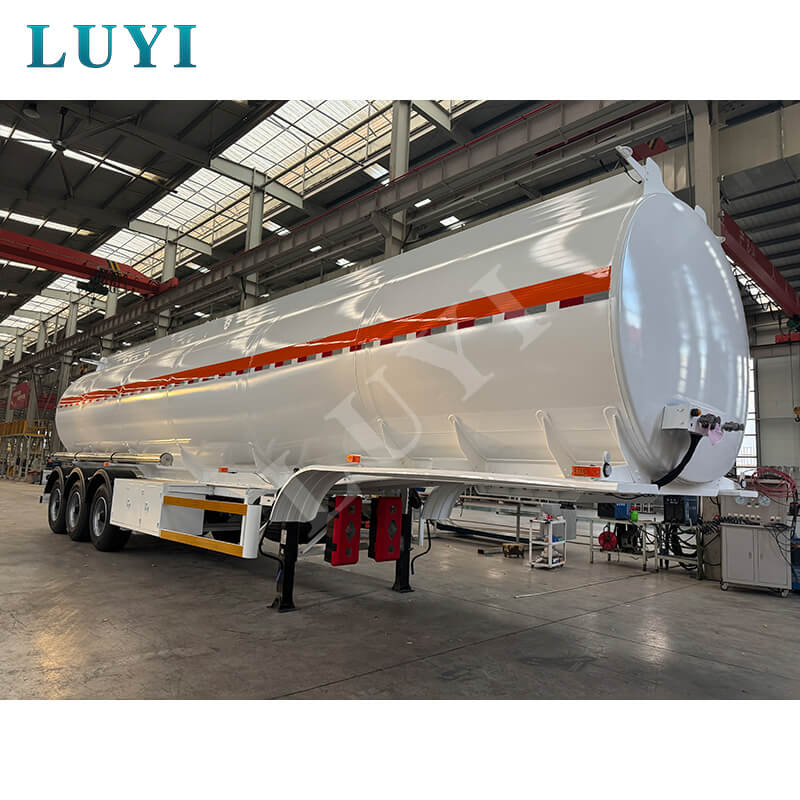 Portugália növekedésének előmozdítása: Miért választotta egy európai logisztikai vezető a Luyi Auto-t nehézgépszállításra